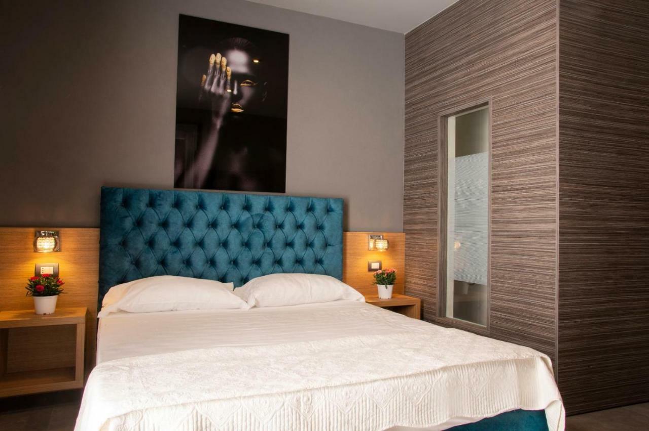 Umberto I° Suite & Spa Neapol Zewnętrze zdjęcie