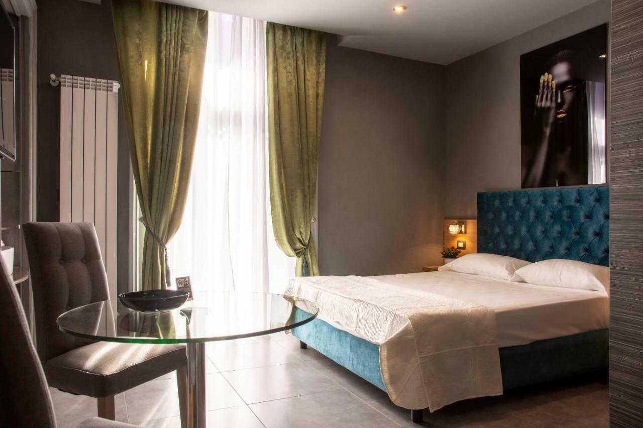 Umberto I° Suite & Spa Neapol Zewnętrze zdjęcie