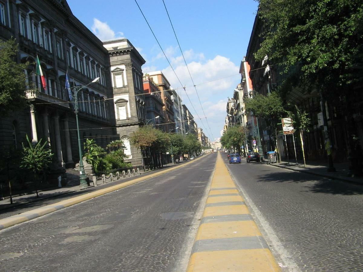 Umberto I° Suite & Spa Neapol Zewnętrze zdjęcie